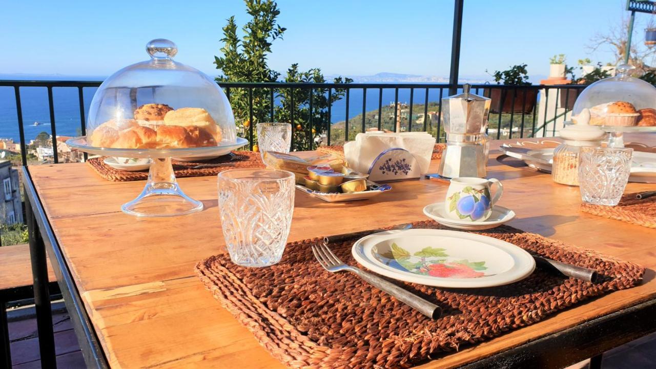 Villa Mundis Relais Масса-Лубренсе Экстерьер фото